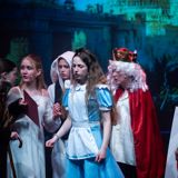 Fra forestillingen Alice i Eventyrland på Sønderborg Teater 2023